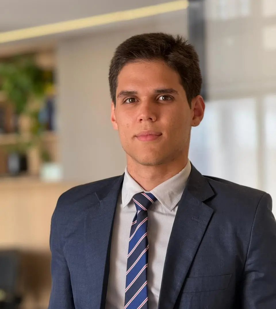 Matheus Peixoto de C. T. de Farias